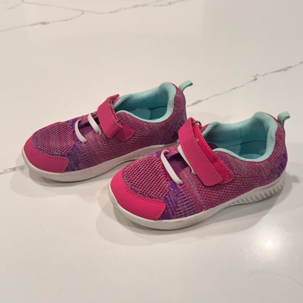 Pink and White Sneakers with Velcro Straps and Cushioned Soles